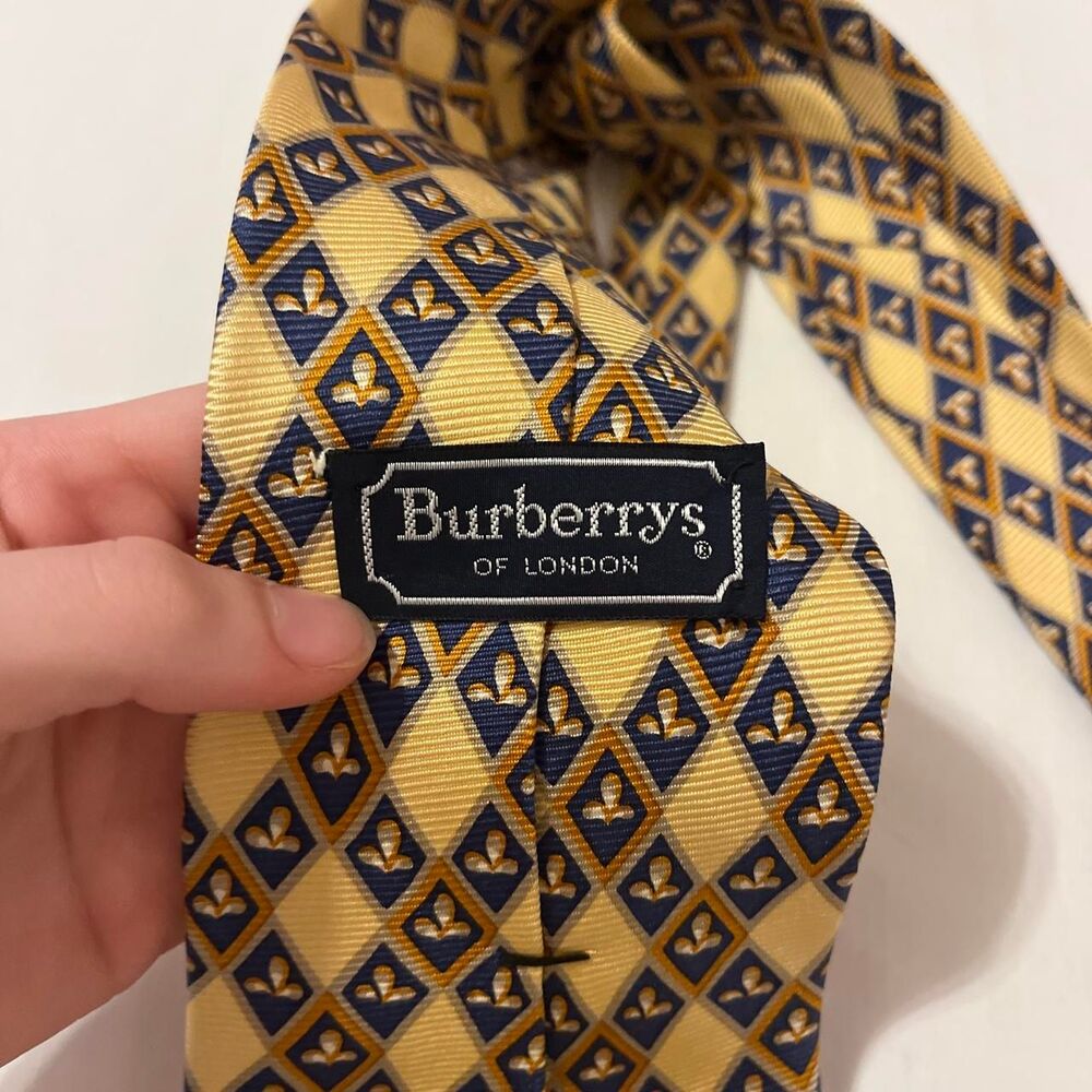 Burberry Men's Accessory - Picture 3 of 3